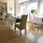 Ξενοδοχείο Sonnenhof Garni