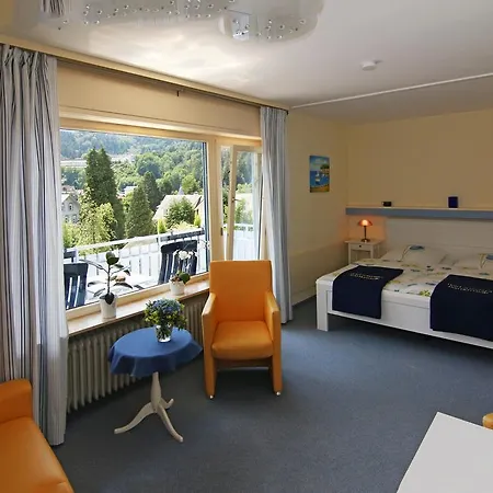 Hotel Sonnenhof Garni 3*