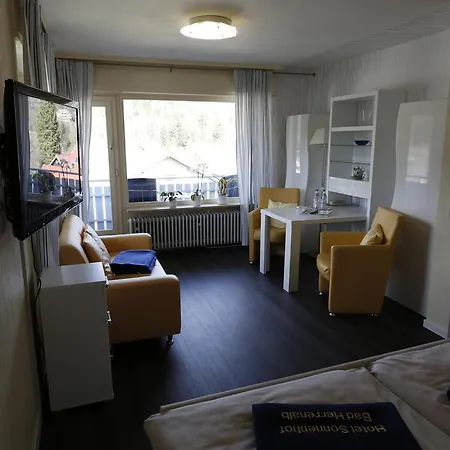 Sonnenhof Garni Hotel 3*