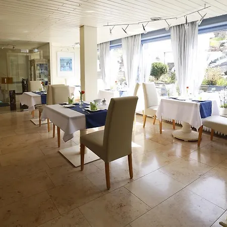 Hotel Sonnenhof Garni 3*