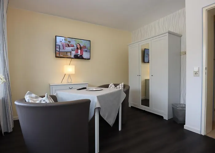 Hotel Sonnenhof Garni 3*