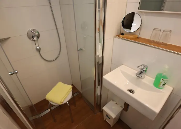 Hotel Sonnenhof Garni 3*