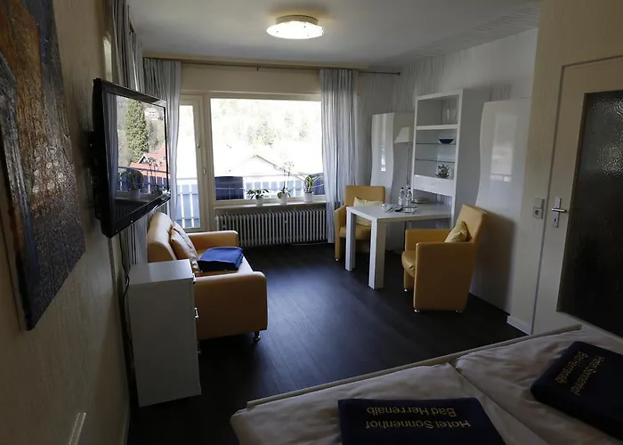 Sonnenhof Garni Hotel 3*